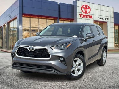 2025 Toyota HIGHLANDER LE