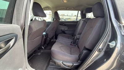 2025 Toyota HIGHLANDER LE