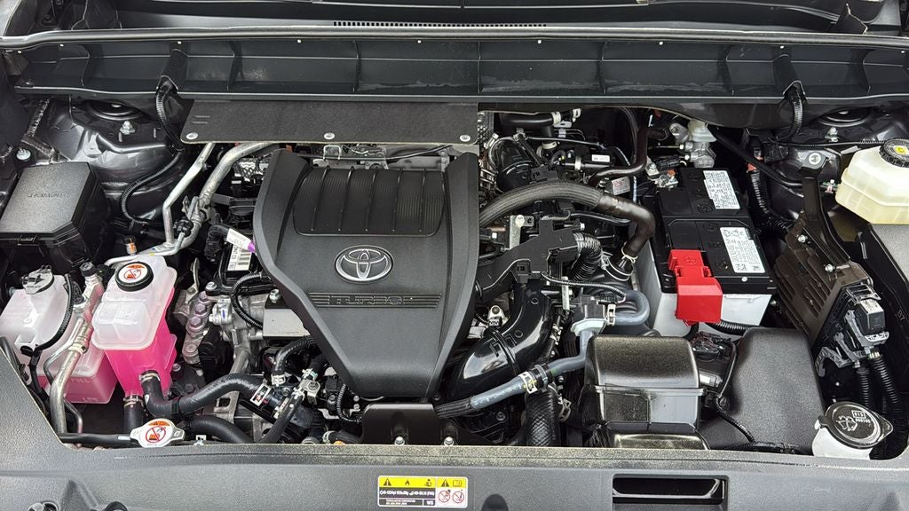 2025 Toyota HIGHLANDER LE
