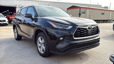 2024 Toyota HIGHLANDER LE