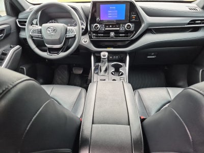 2024 Toyota Highlander XSE