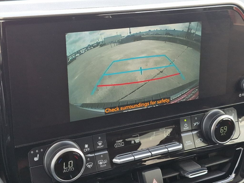 2024 Toyota Highlander XLE