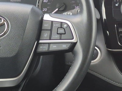 2024 Toyota Highlander XLE