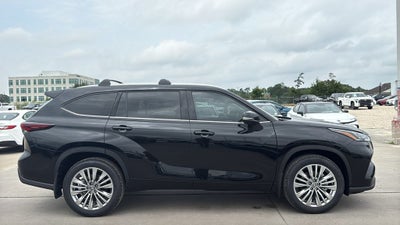 2026 Toyota Highlander Platinum