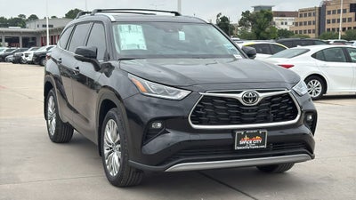 2026 Toyota Highlander Platinum