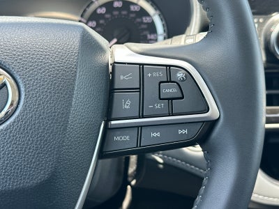 2026 Toyota Highlander XLE