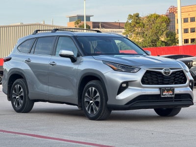 2024 Toyota Highlander XLE