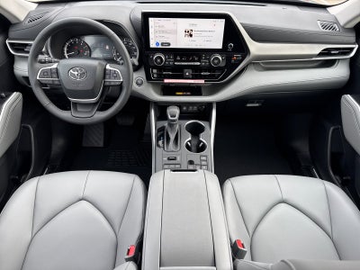 2026 Toyota Highlander XLE