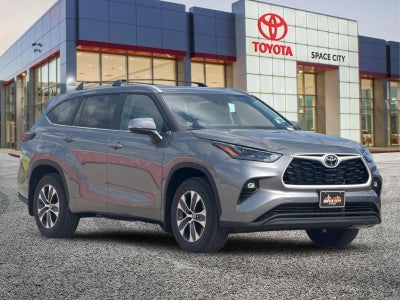 2026 Toyota Highlander XLE