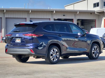 2026 Toyota Highlander XLE