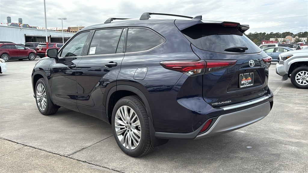 2026 Toyota Highlander Platinum