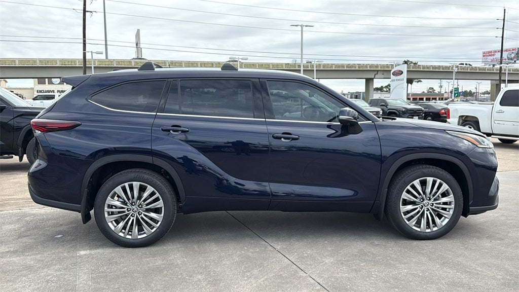 2026 Toyota Highlander Platinum