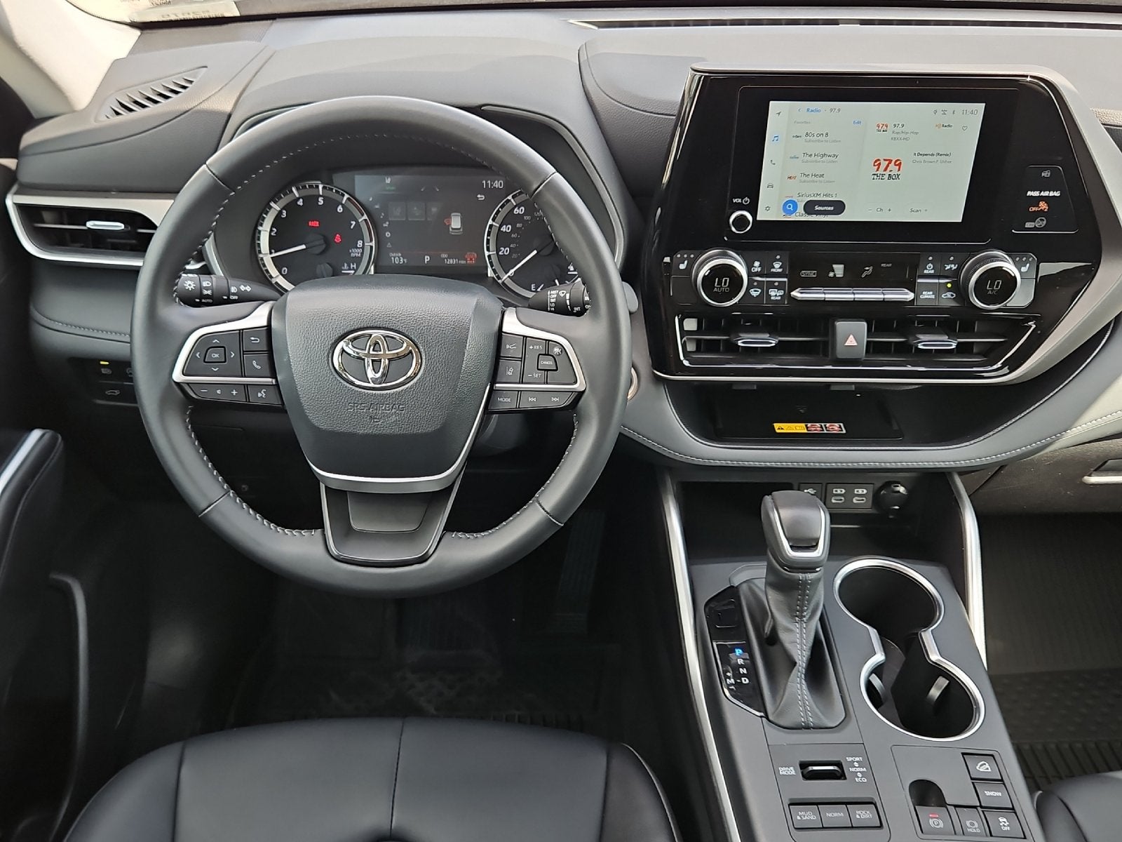 2026 Toyota Highlander XLE