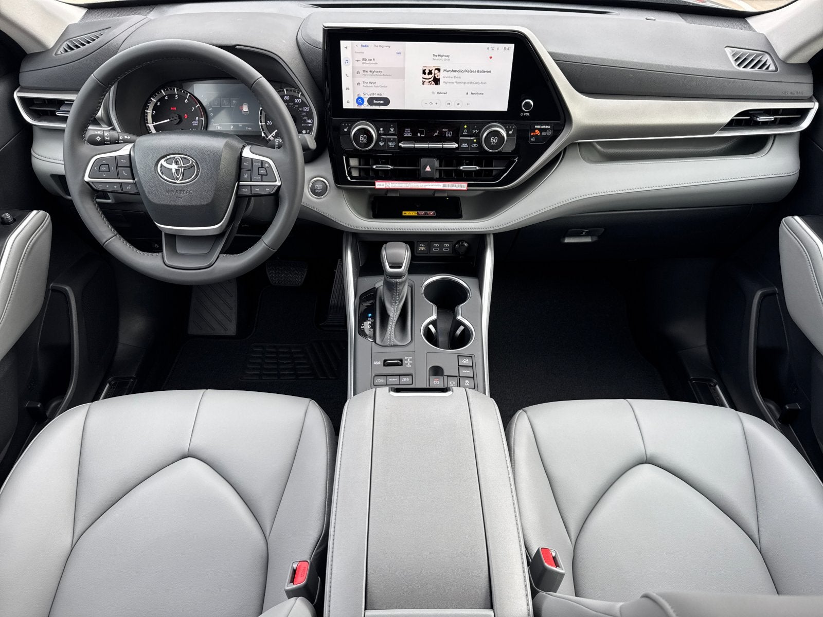 2026 Toyota Highlander XLE