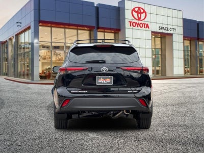 2026 Toyota Highlander XLE