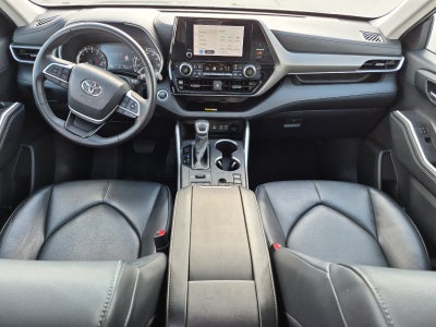 2024 Toyota Highlander XLE