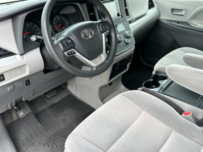 2015 Toyota SIENNA LE 3.5L LE 8 Passenger