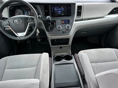 2015 Toyota SIENNA LE 3.5L LE 8 Passenger