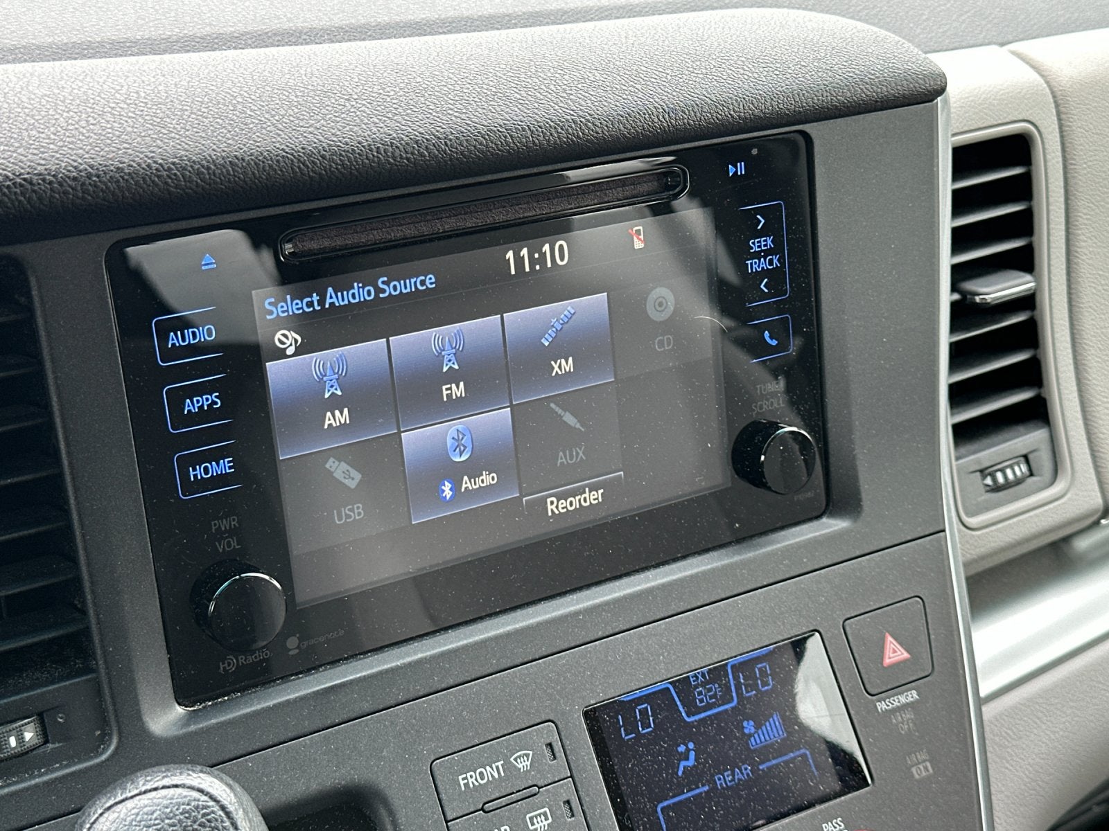 2015 Toyota SIENNA LE 3.5L LE 8 Passenger