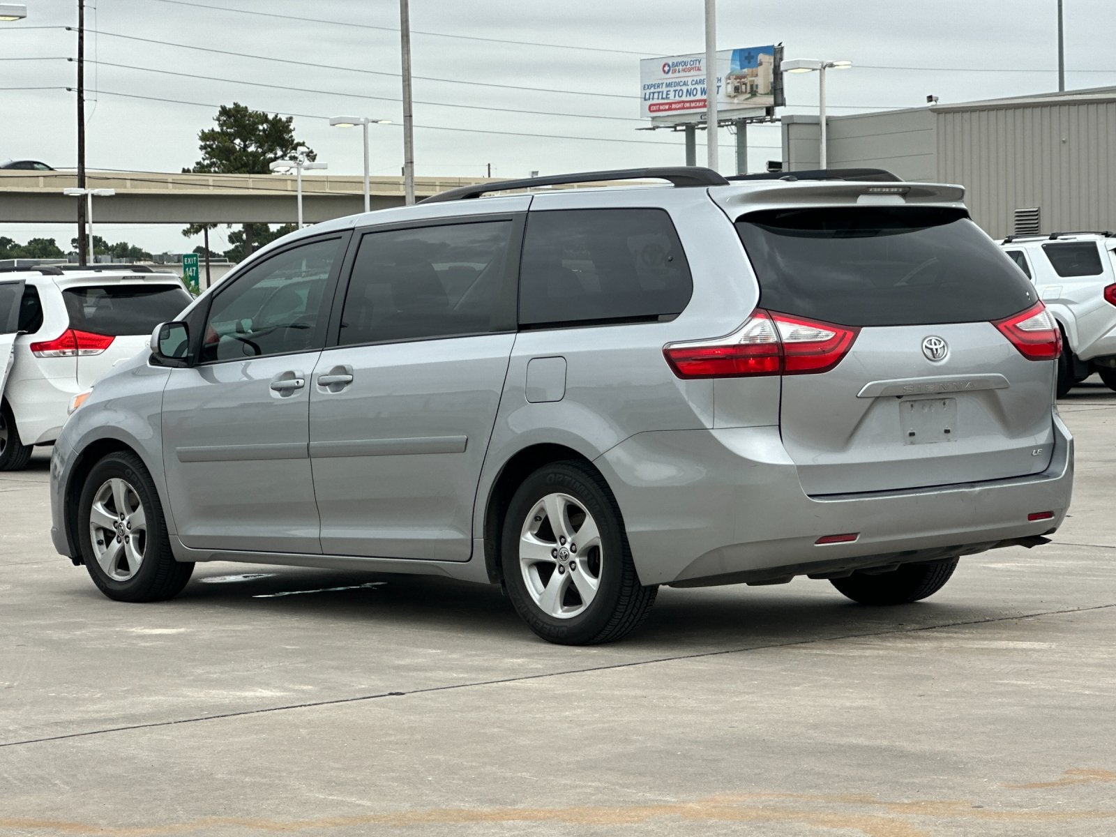 2015 Toyota SIENNA LE 3.5L LE 8 Passenger