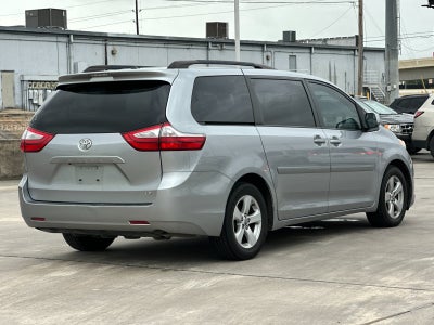 2015 Toyota SIENNA LE 3.5L LE 8 Passenger