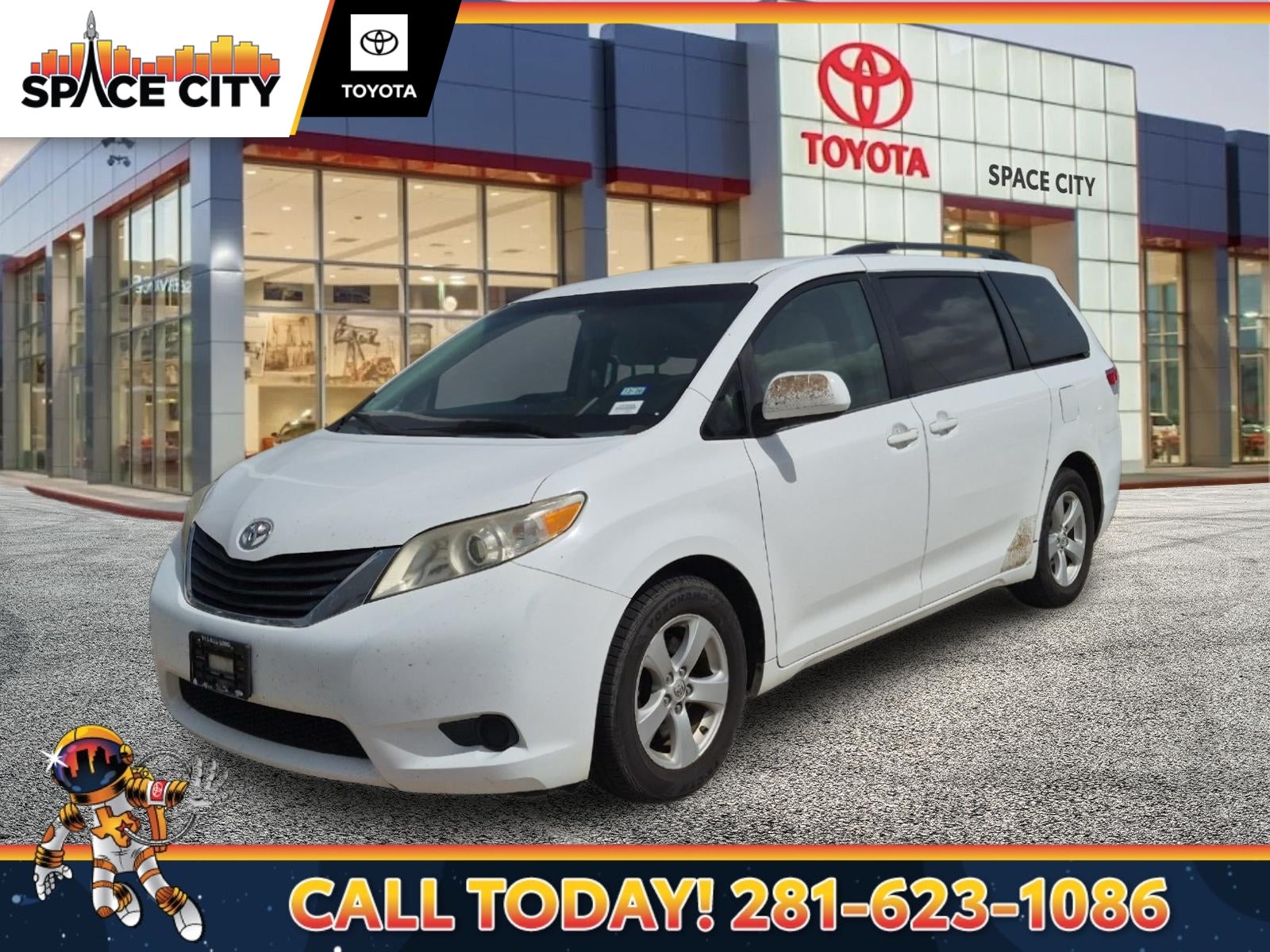 2014 Toyota SIENNA LE 3.5L LE 8 Passenger