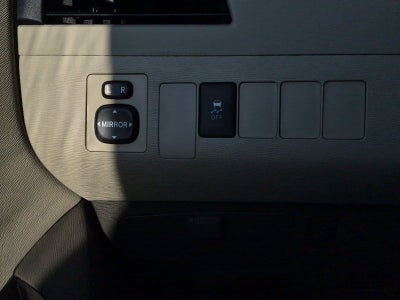 2014 Toyota SIENNA LE 3.5L LE 8 Passenger