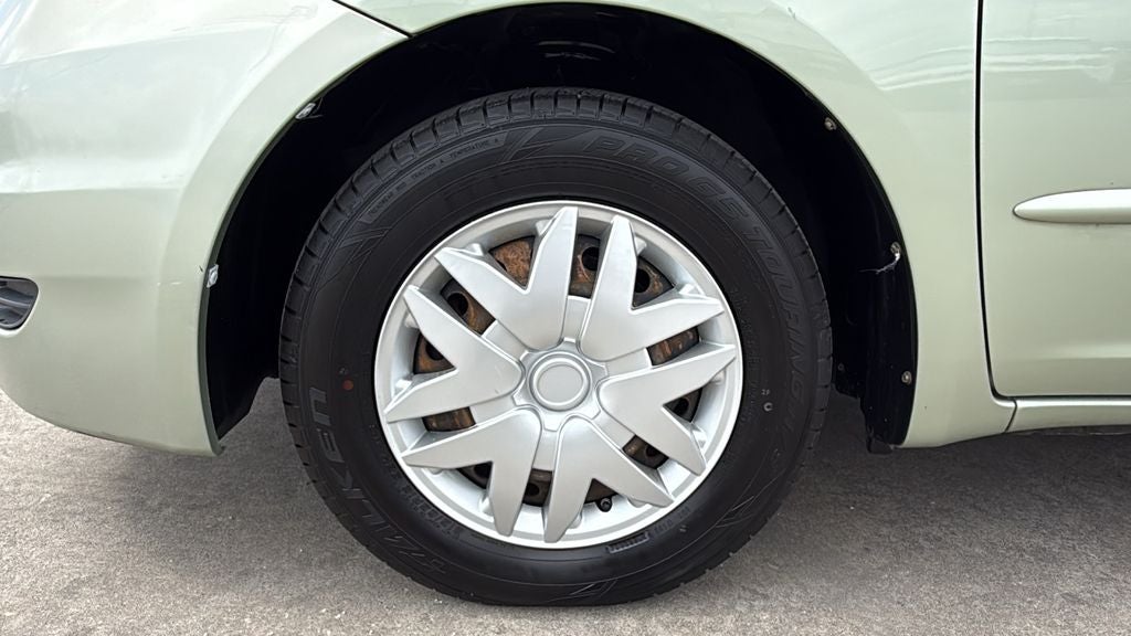 2010 Toyota SIENNA LE