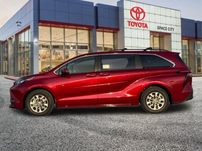 2026 Toyota Sienna LE