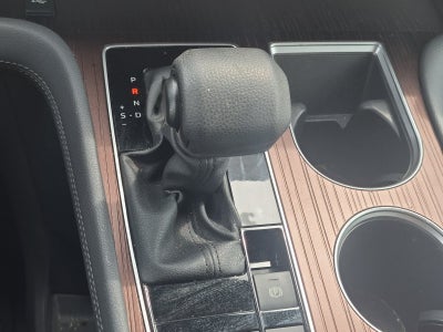 2023 Toyota Sienna LE 8 Passenger