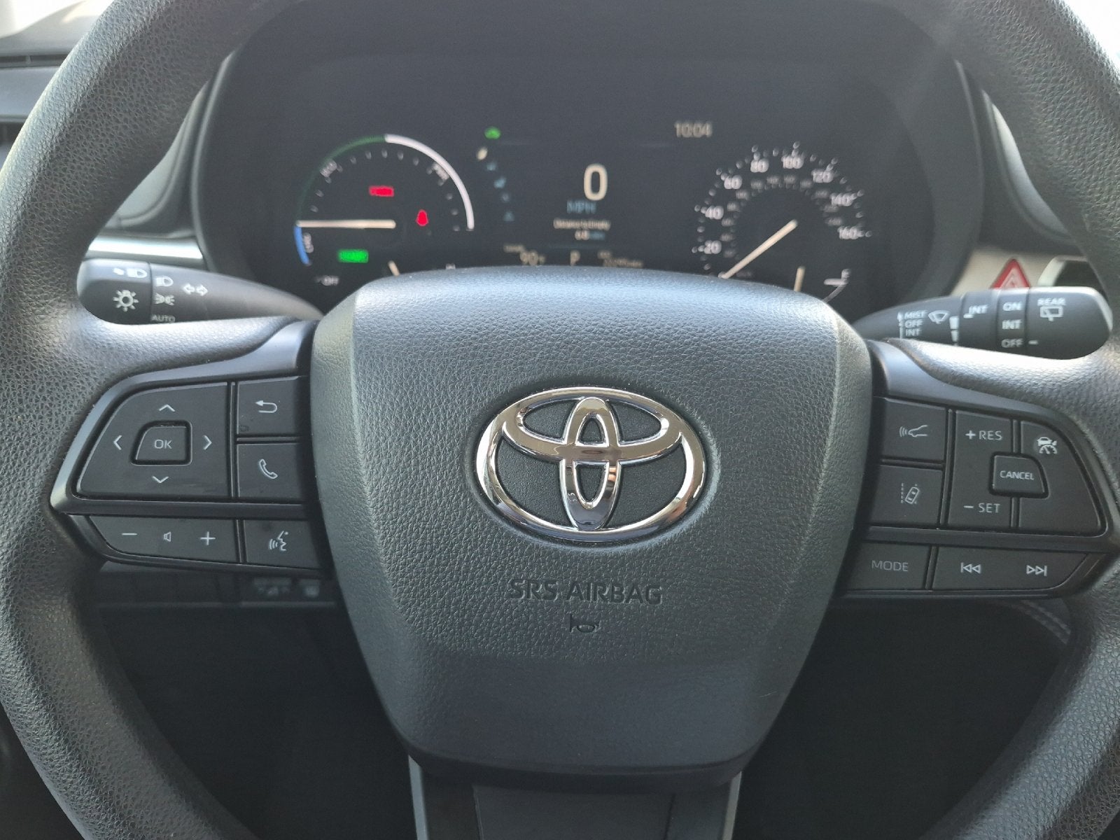 2025 Toyota Sienna LE 8 Passenger