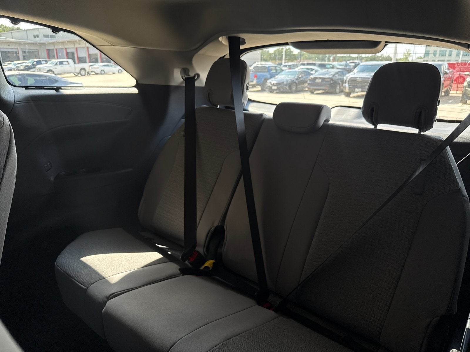 2026 Toyota Sienna LE 8 Passenger