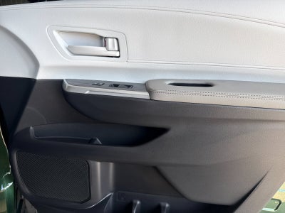 2026 Toyota Sienna LE 8 Passenger