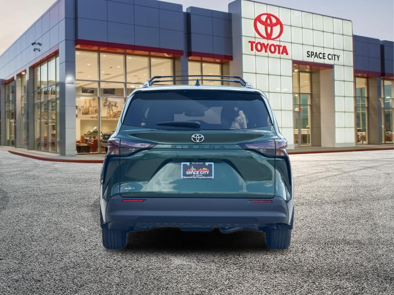 2026 Toyota Sienna LE 8 Passenger