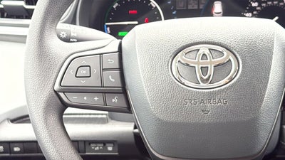 2026 Toyota Sienna LE 8 Passenger