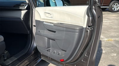 2021 Toyota SIENNA LE LE 8 Passenger
