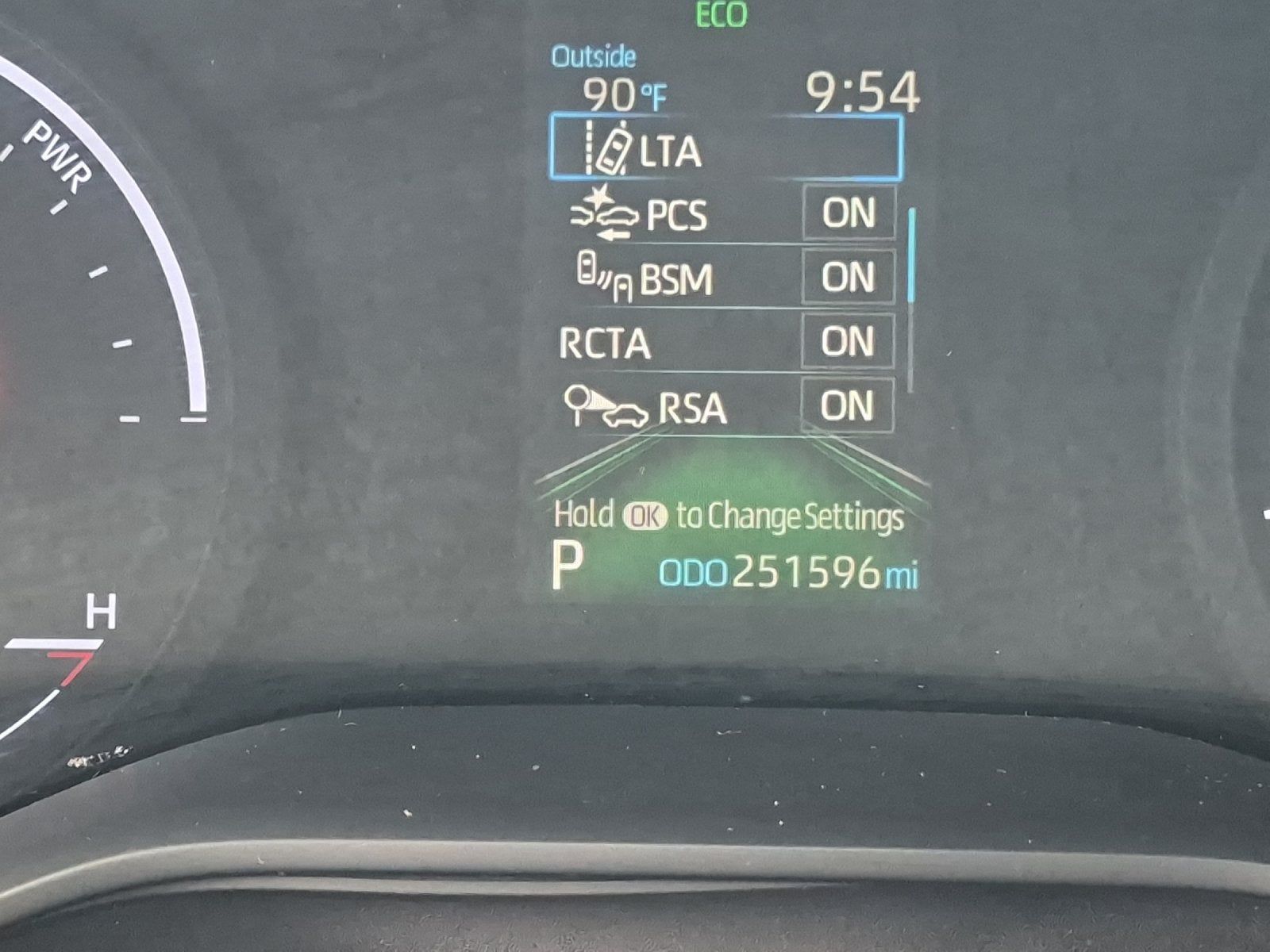 2021 Toyota Sienna LE 8 Passenger