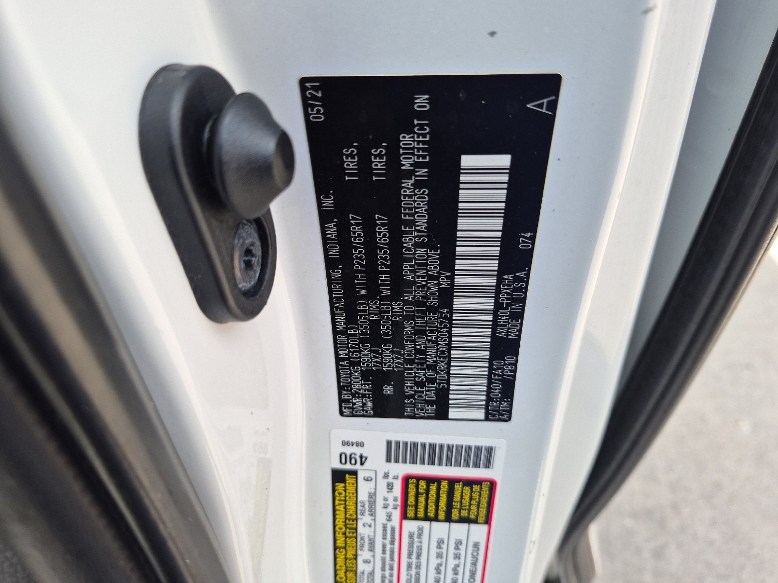2021 Toyota Sienna LE 8 Passenger