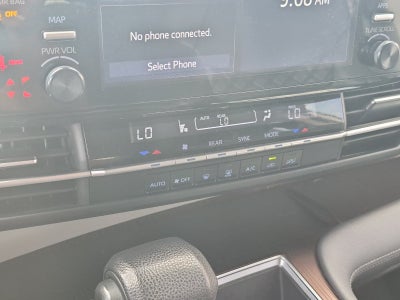 2021 Toyota Sienna LE 8 Passenger
