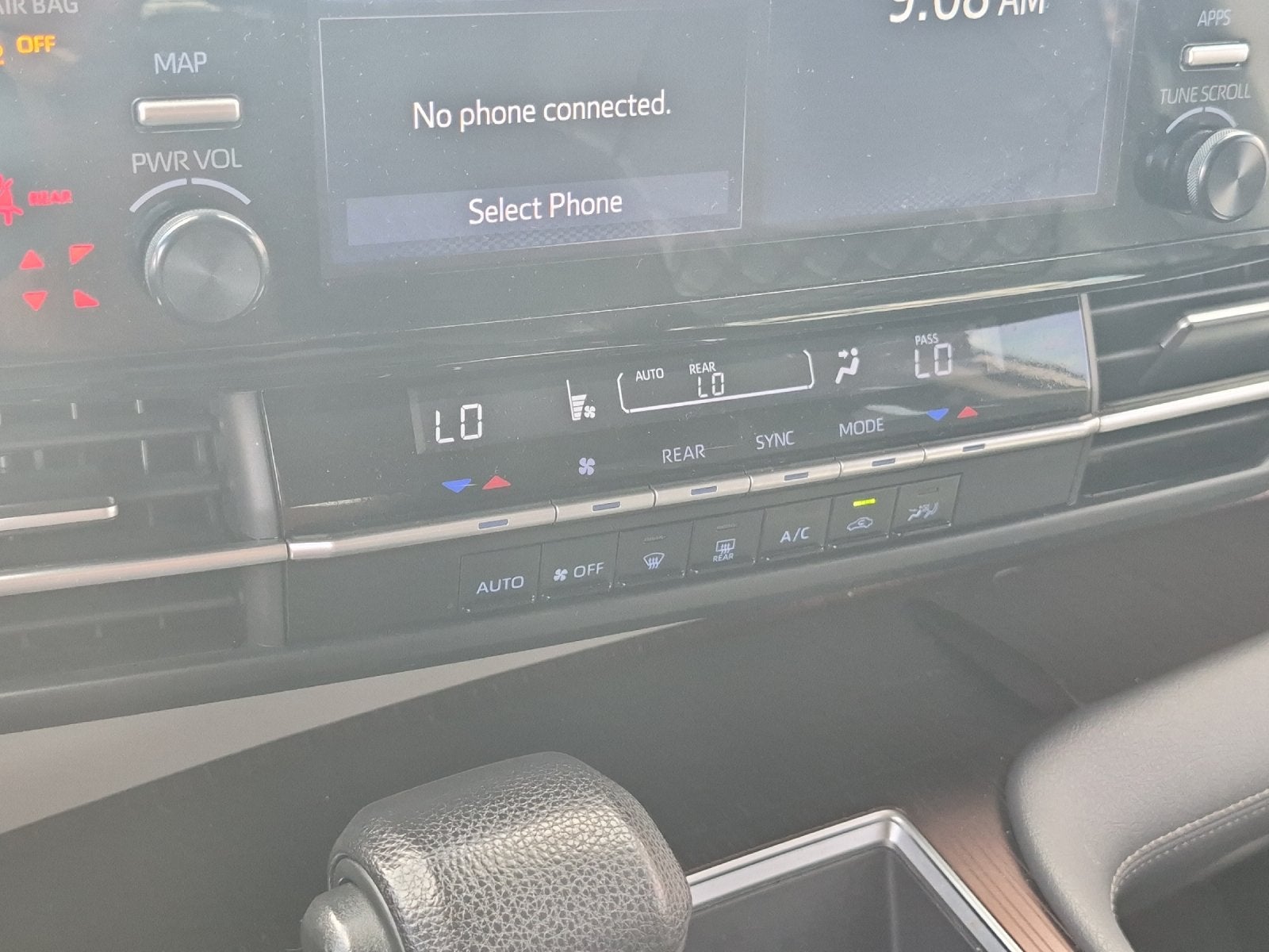 2021 Toyota Sienna LE 8 Passenger