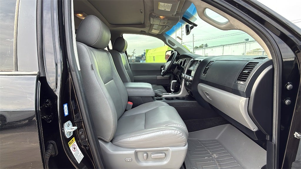 2013 Toyota SEQUOIA Limited