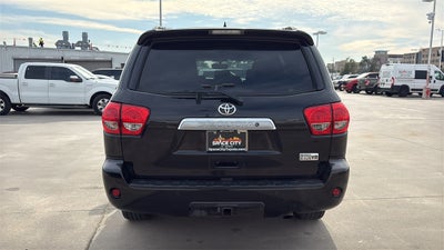 2013 Toyota SEQUOIA Limited