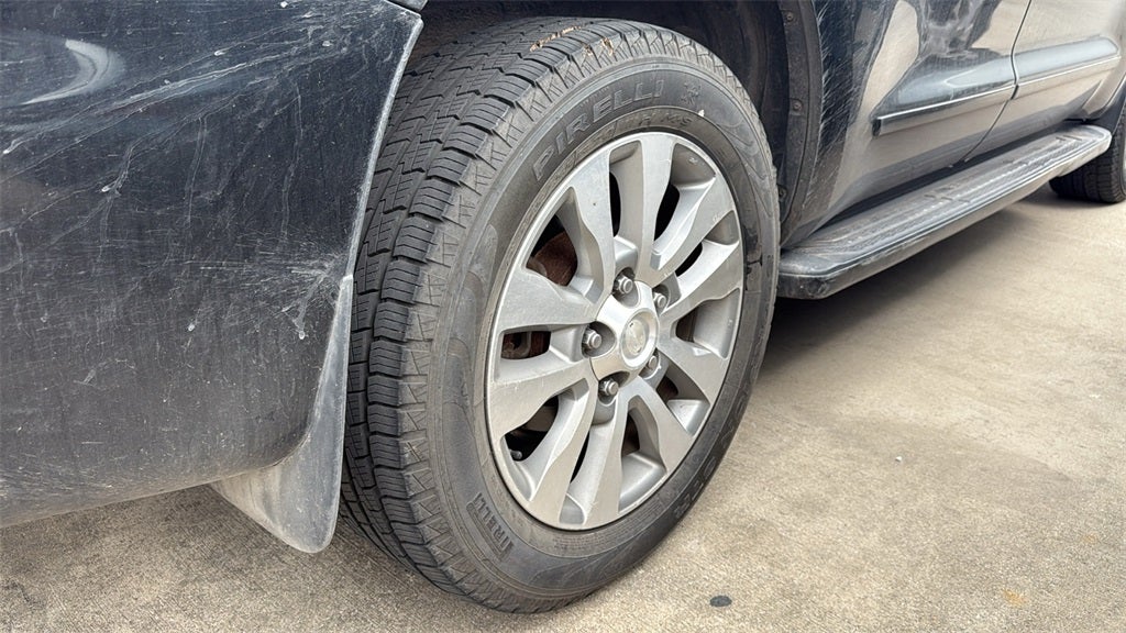 2013 Toyota SEQUOIA Limited