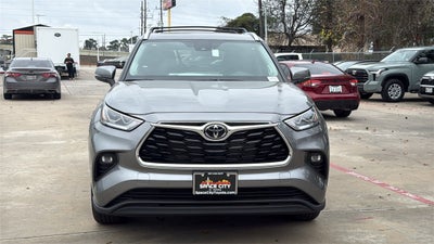 2026 Toyota Highlander Hybrid Limited