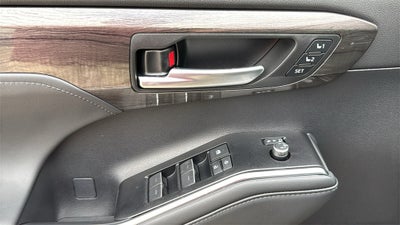 2026 Toyota Highlander Hybrid Limited