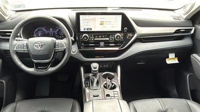 2026 Toyota Highlander Hybrid Limited