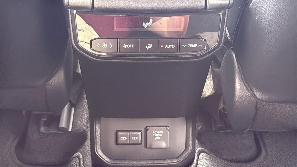 2026 Toyota Highlander Hybrid Limited