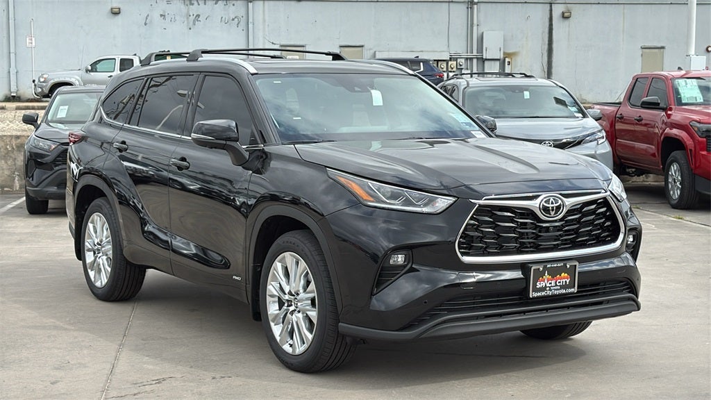 2026 Toyota Highlander Hybrid Limited