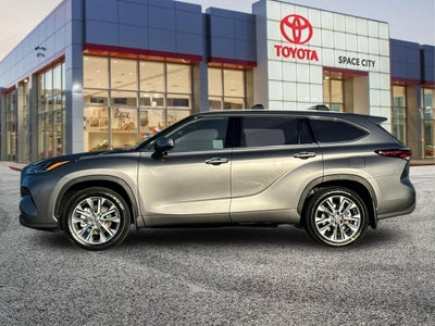 2026 Toyota Highlander Hybrid Limited