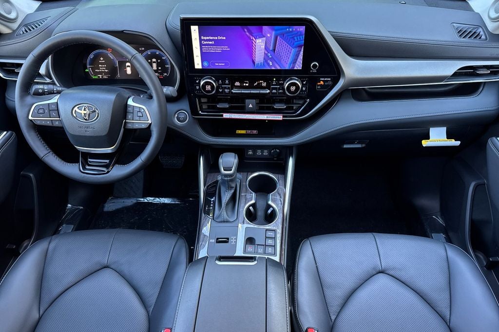 2026 Toyota Highlander Hybrid Limited